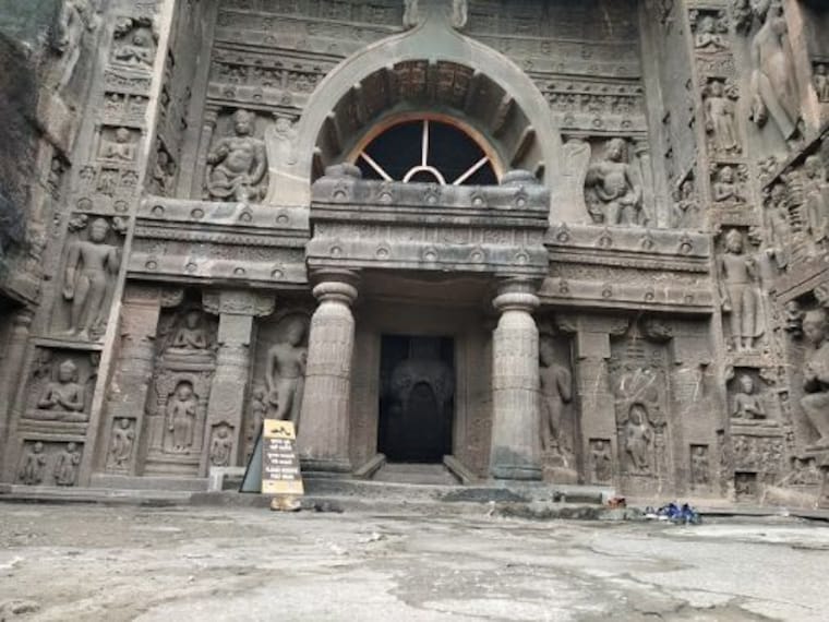 Ajanta Caves-5